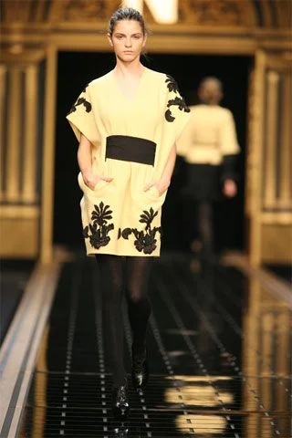 Look 32
